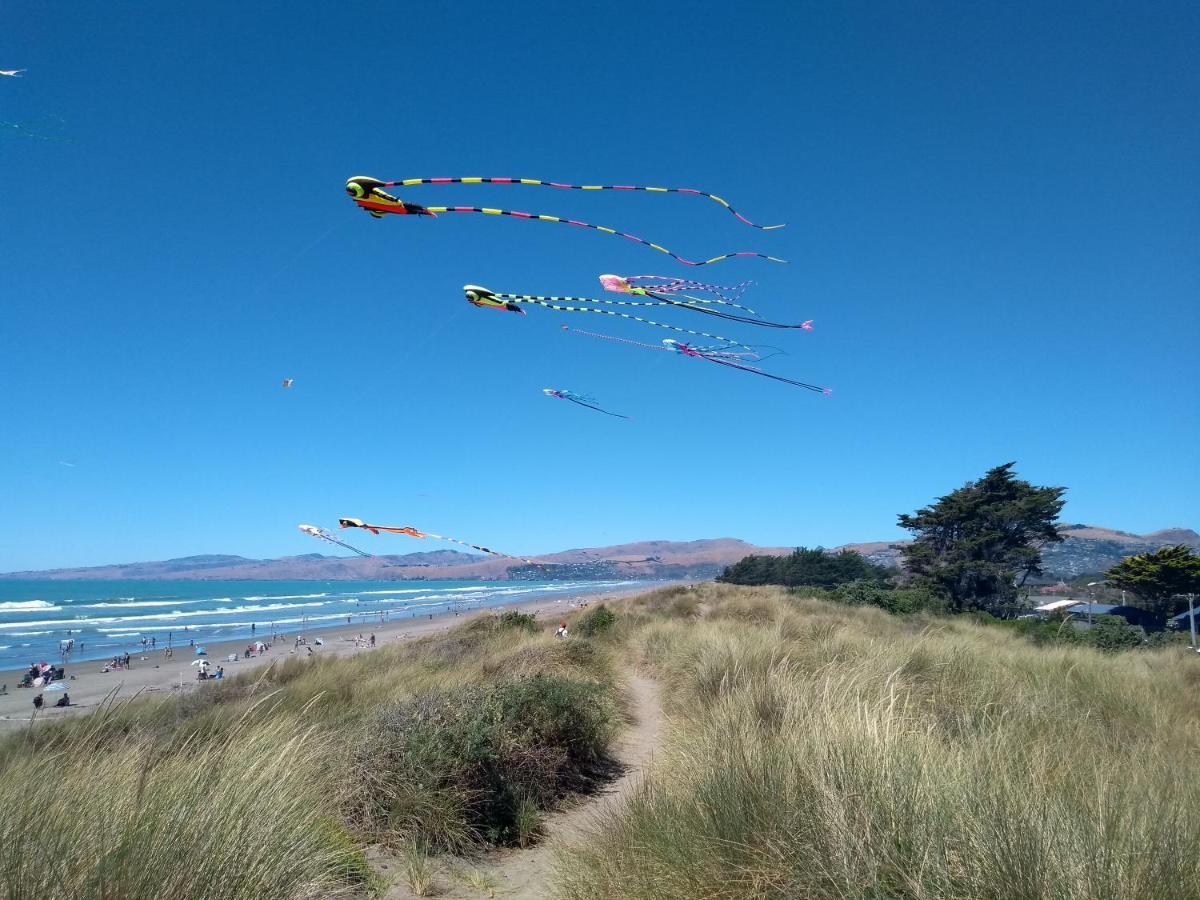 South Brighton Holiday Park Christchurch Bagian luar foto